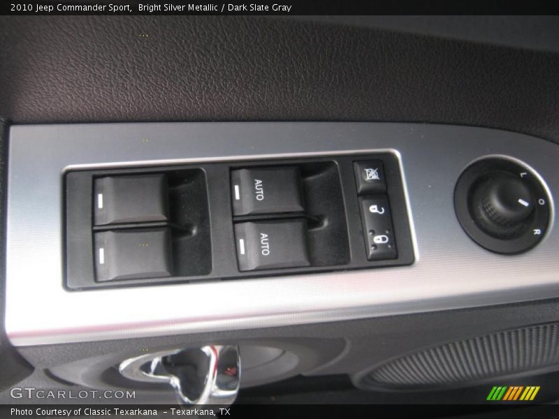 Bright Silver Metallic / Dark Slate Gray 2010 Jeep Commander Sport