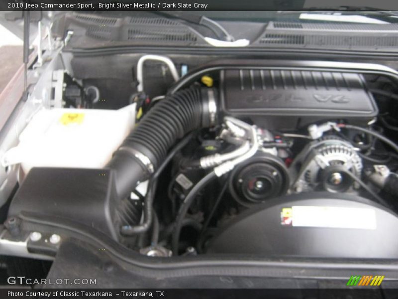 Bright Silver Metallic / Dark Slate Gray 2010 Jeep Commander Sport