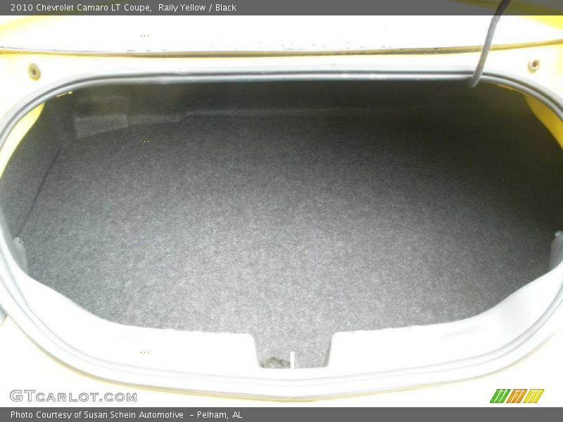 2010 Camaro LT Coupe Trunk