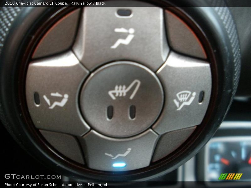 Controls of 2010 Camaro LT Coupe