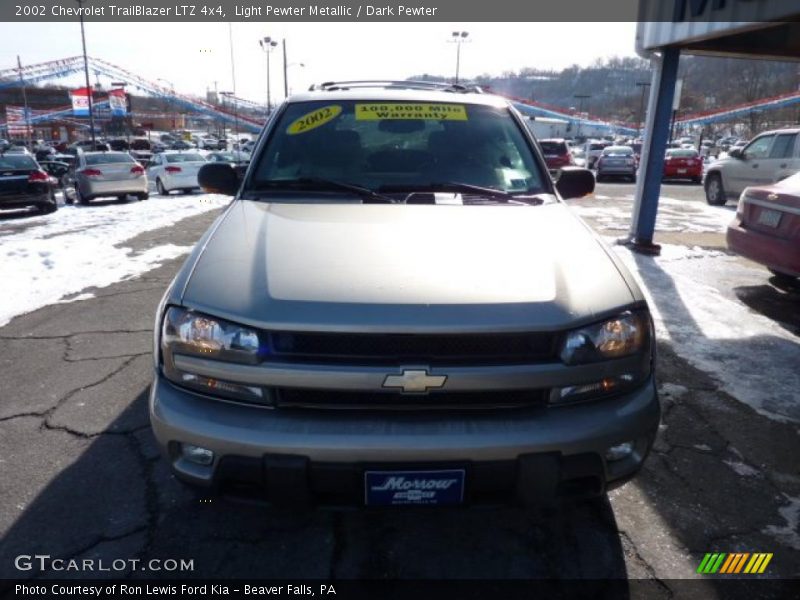 Light Pewter Metallic / Dark Pewter 2002 Chevrolet TrailBlazer LTZ 4x4