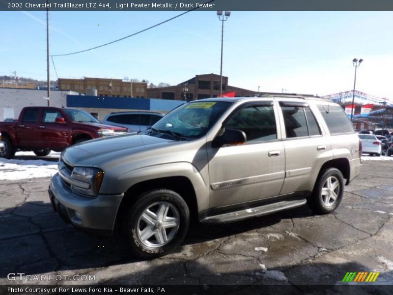 Light Pewter Metallic / Dark Pewter 2002 Chevrolet TrailBlazer LTZ 4x4