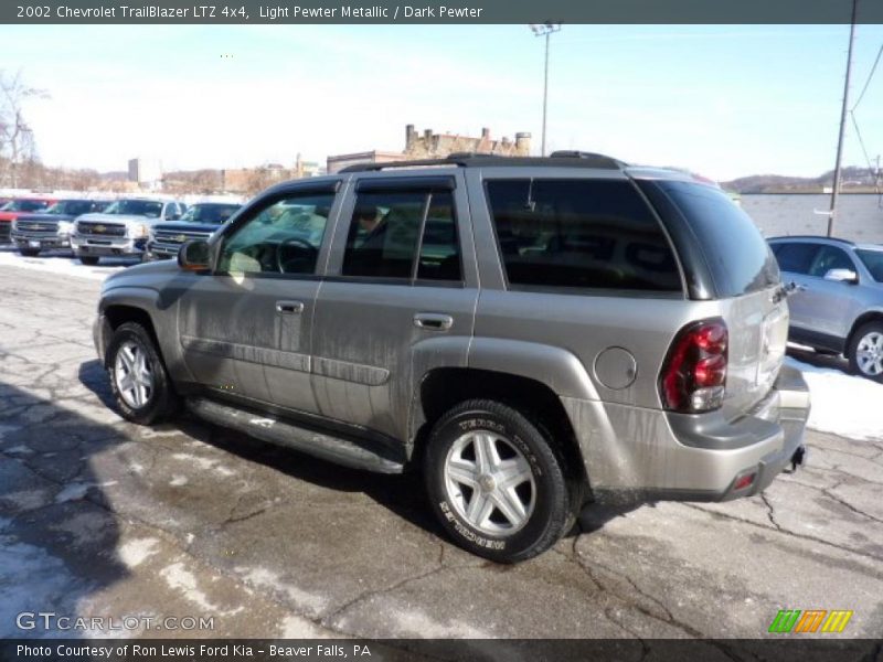Light Pewter Metallic / Dark Pewter 2002 Chevrolet TrailBlazer LTZ 4x4