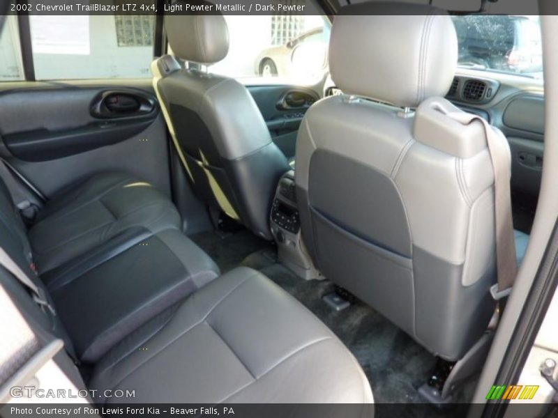 Light Pewter Metallic / Dark Pewter 2002 Chevrolet TrailBlazer LTZ 4x4