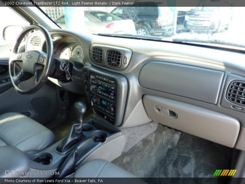 Light Pewter Metallic / Dark Pewter 2002 Chevrolet TrailBlazer LTZ 4x4