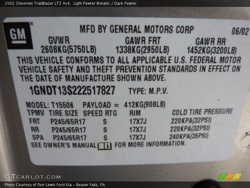 Light Pewter Metallic / Dark Pewter 2002 Chevrolet TrailBlazer LTZ 4x4