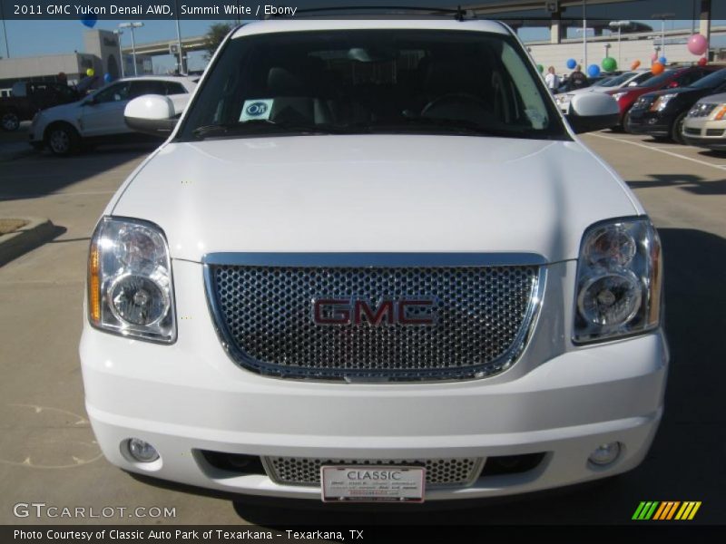 Summit White / Ebony 2011 GMC Yukon Denali AWD