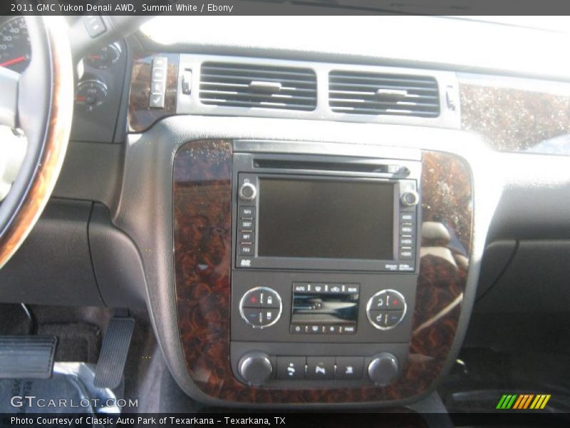 Summit White / Ebony 2011 GMC Yukon Denali AWD