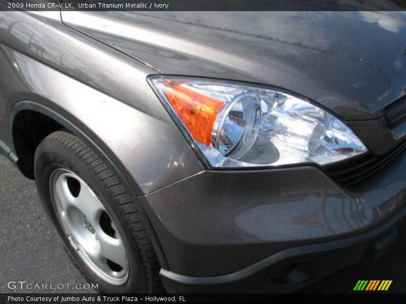 Urban Titanium Metallic / Ivory 2009 Honda CR-V LX