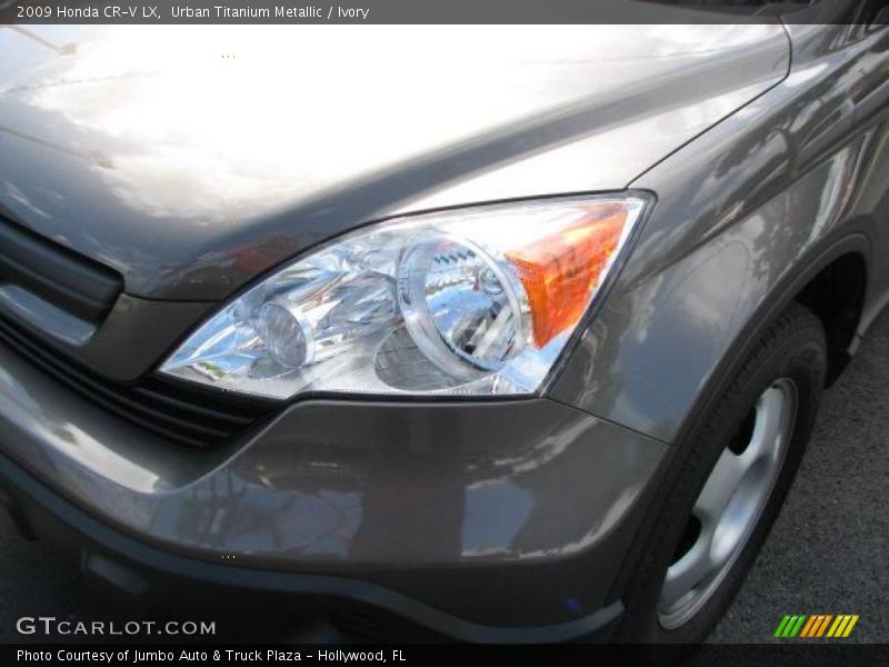 Urban Titanium Metallic / Ivory 2009 Honda CR-V LX