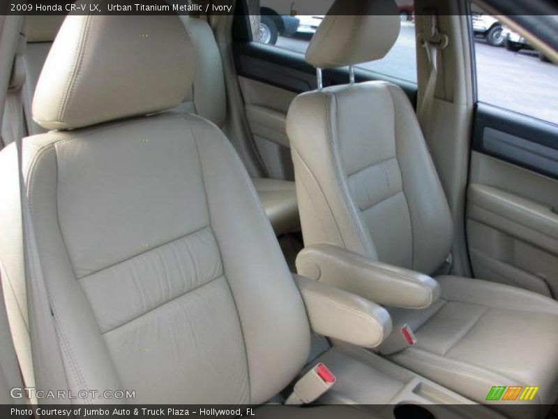 Urban Titanium Metallic / Ivory 2009 Honda CR-V LX