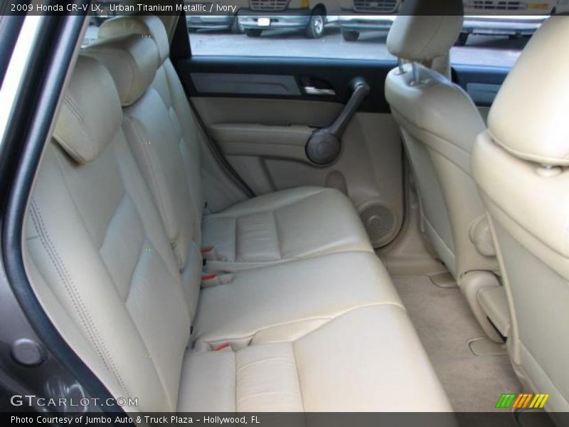Urban Titanium Metallic / Ivory 2009 Honda CR-V LX