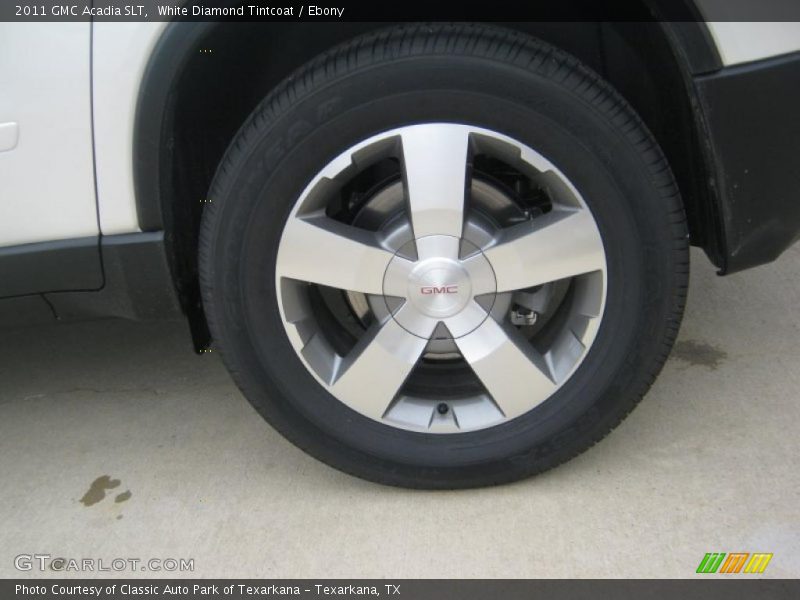 White Diamond Tintcoat / Ebony 2011 GMC Acadia SLT