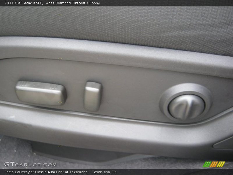 White Diamond Tintcoat / Ebony 2011 GMC Acadia SLE