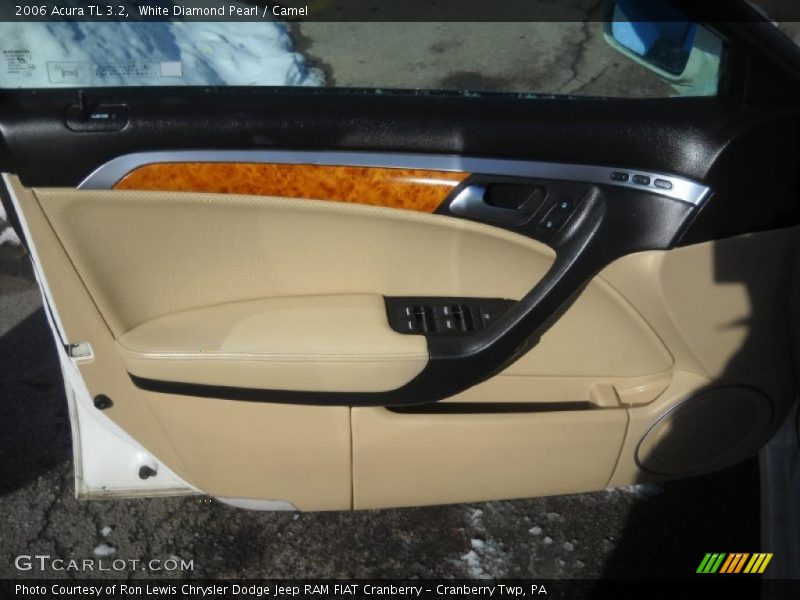White Diamond Pearl / Camel 2006 Acura TL 3.2