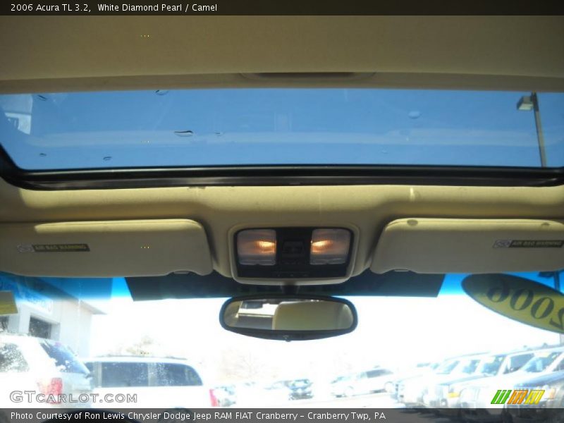 White Diamond Pearl / Camel 2006 Acura TL 3.2