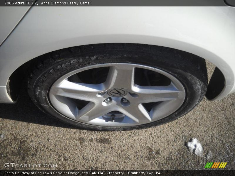 White Diamond Pearl / Camel 2006 Acura TL 3.2