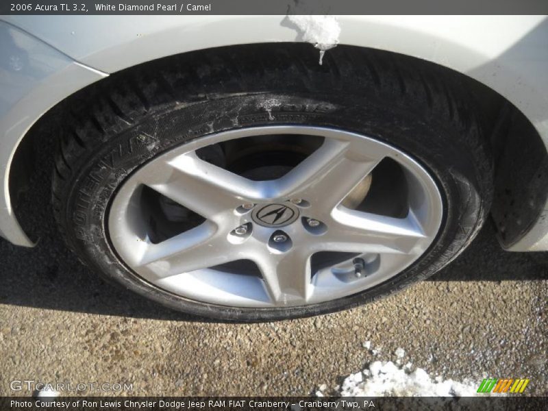 White Diamond Pearl / Camel 2006 Acura TL 3.2