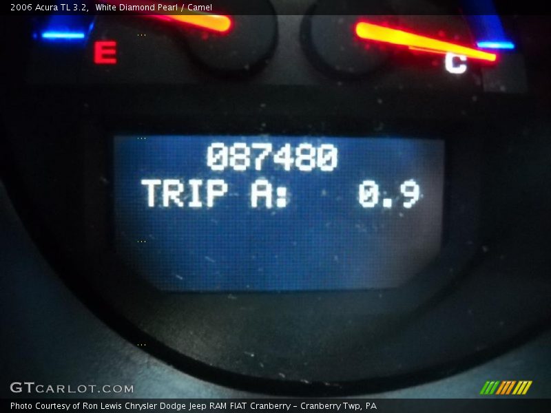 White Diamond Pearl / Camel 2006 Acura TL 3.2