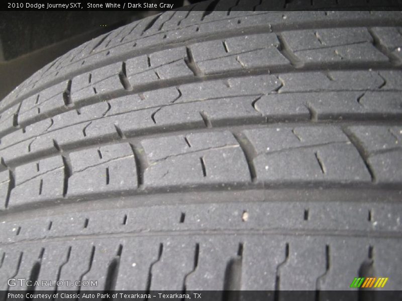 Stone White / Dark Slate Gray 2010 Dodge Journey SXT
