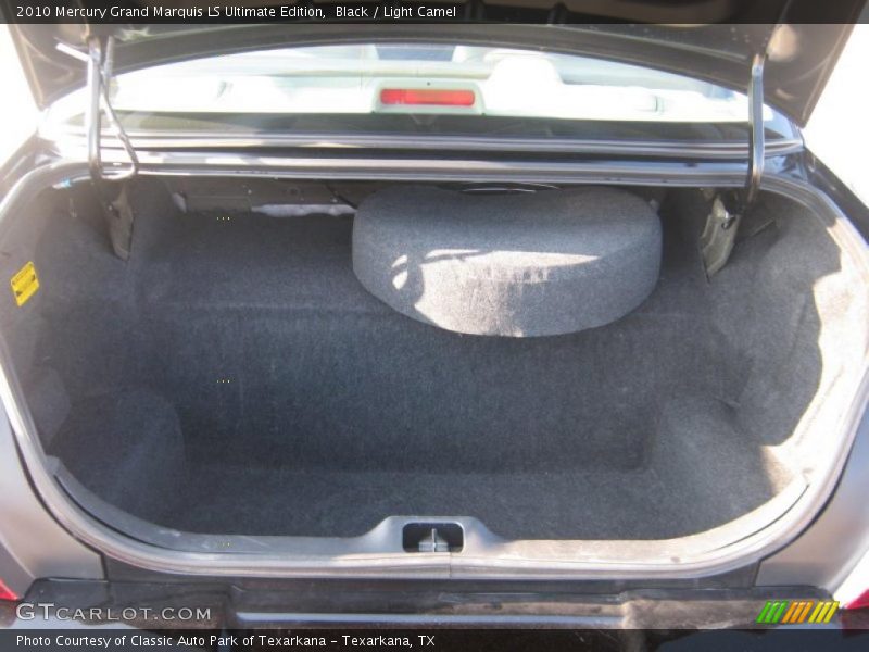 Black / Light Camel 2010 Mercury Grand Marquis LS Ultimate Edition