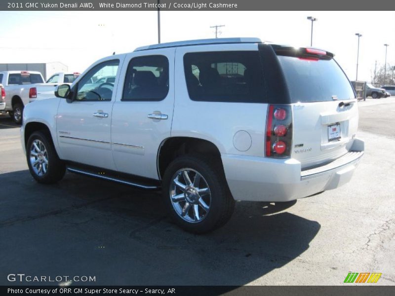 White Diamond Tintcoat / Cocoa/Light Cashmere 2011 GMC Yukon Denali AWD