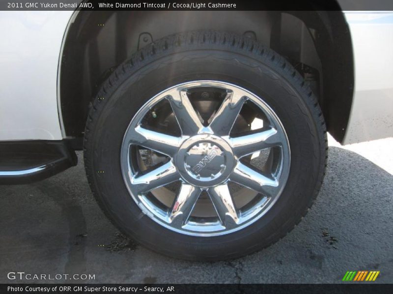 White Diamond Tintcoat / Cocoa/Light Cashmere 2011 GMC Yukon Denali AWD