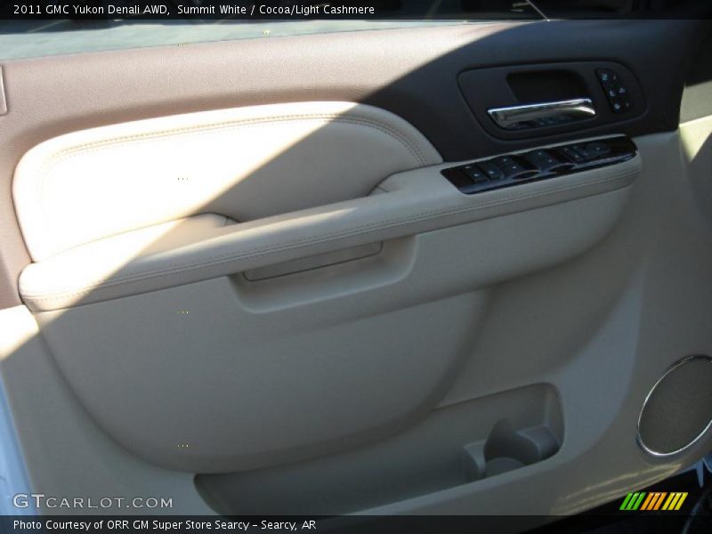Summit White / Cocoa/Light Cashmere 2011 GMC Yukon Denali AWD