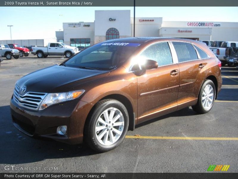 Sunset Bronze Mica / Ivory 2009 Toyota Venza I4