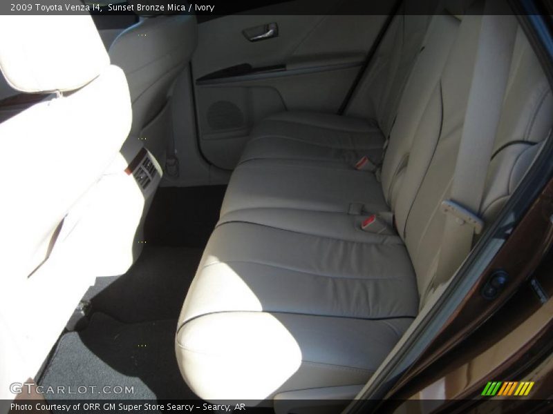 Sunset Bronze Mica / Ivory 2009 Toyota Venza I4
