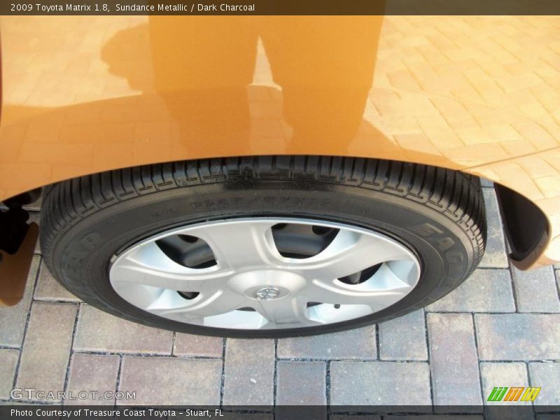 Sundance Metallic / Dark Charcoal 2009 Toyota Matrix 1.8