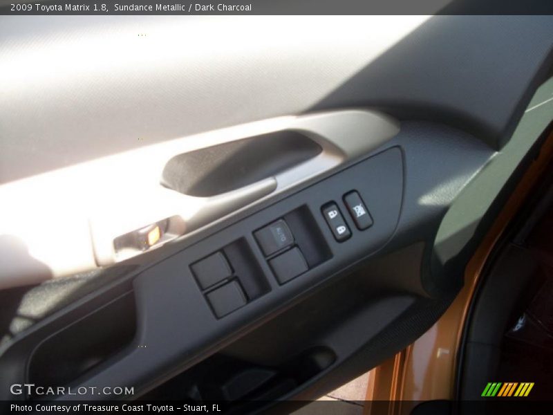 Sundance Metallic / Dark Charcoal 2009 Toyota Matrix 1.8