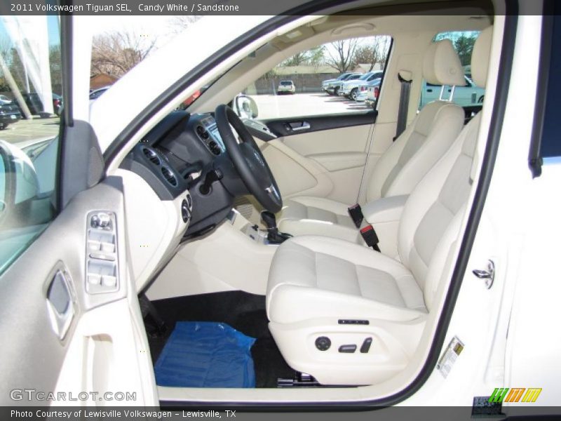  2011 Tiguan SEL Sandstone Interior