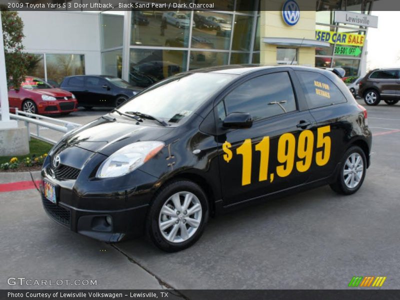 Black Sand Pearl / Dark Charcoal 2009 Toyota Yaris S 3 Door Liftback