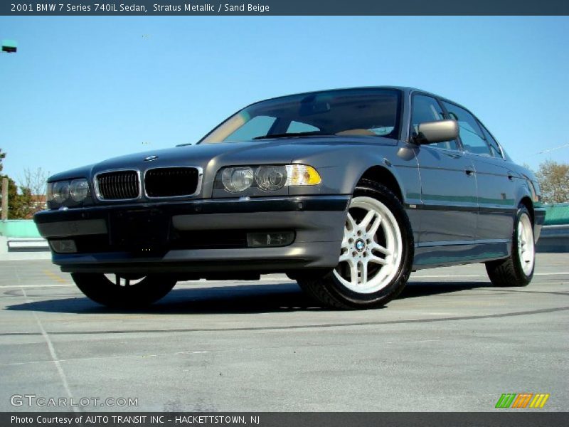 Stratus Metallic / Sand Beige 2001 BMW 7 Series 740iL Sedan