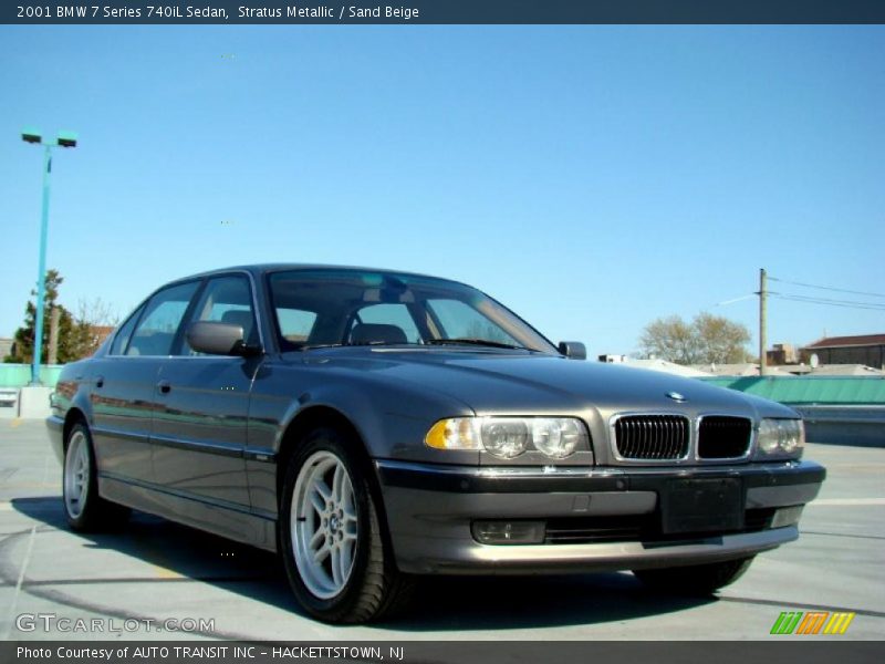 Stratus Metallic / Sand Beige 2001 BMW 7 Series 740iL Sedan