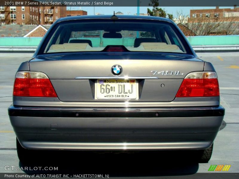 Stratus Metallic / Sand Beige 2001 BMW 7 Series 740iL Sedan