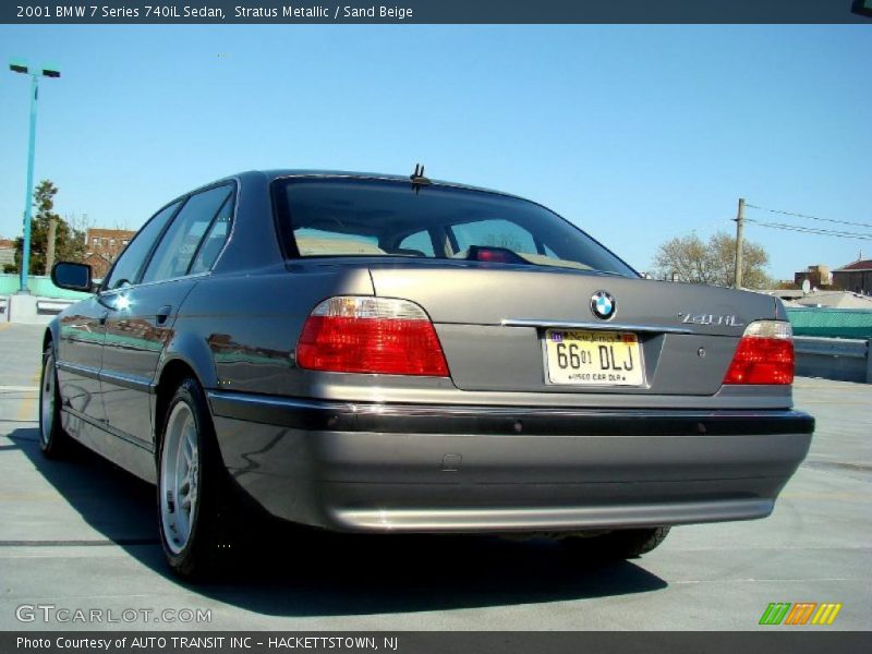 Stratus Metallic / Sand Beige 2001 BMW 7 Series 740iL Sedan