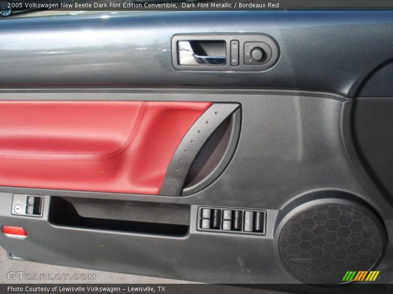 Door Panel of 2005 New Beetle Dark Flint Edition Convertible