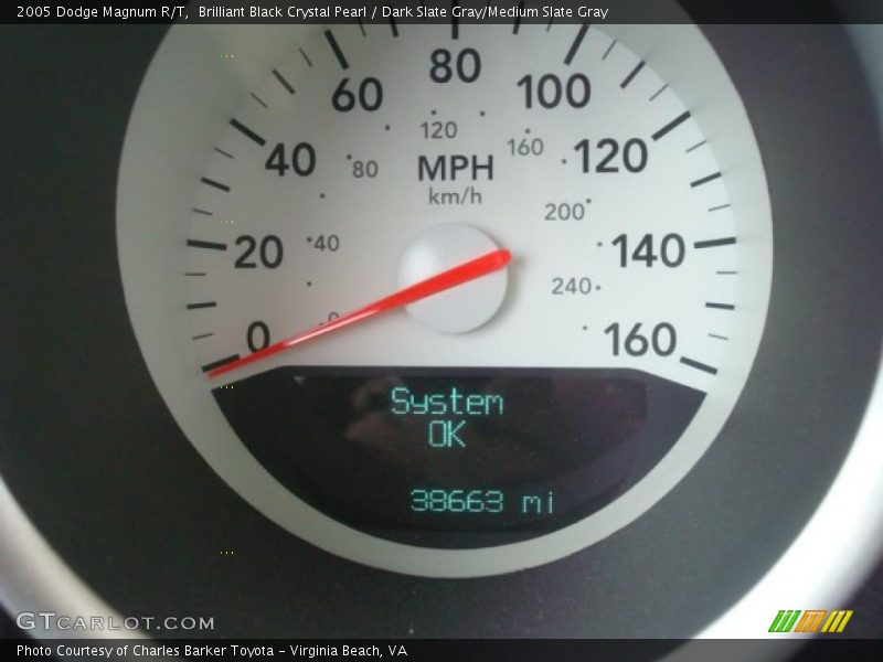 Brilliant Black Crystal Pearl / Dark Slate Gray/Medium Slate Gray 2005 Dodge Magnum R/T