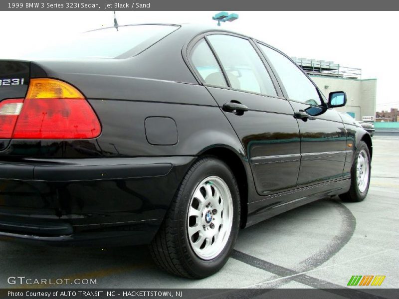 Jet Black / Sand 1999 BMW 3 Series 323i Sedan