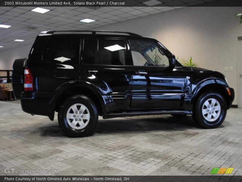 Solano Black Pearl / Charcoal 2003 Mitsubishi Montero Limited 4x4