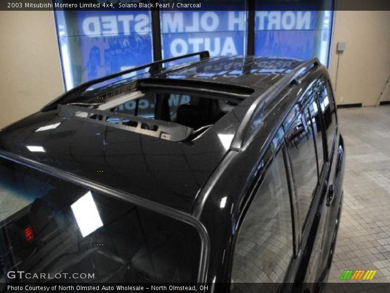 Solano Black Pearl / Charcoal 2003 Mitsubishi Montero Limited 4x4