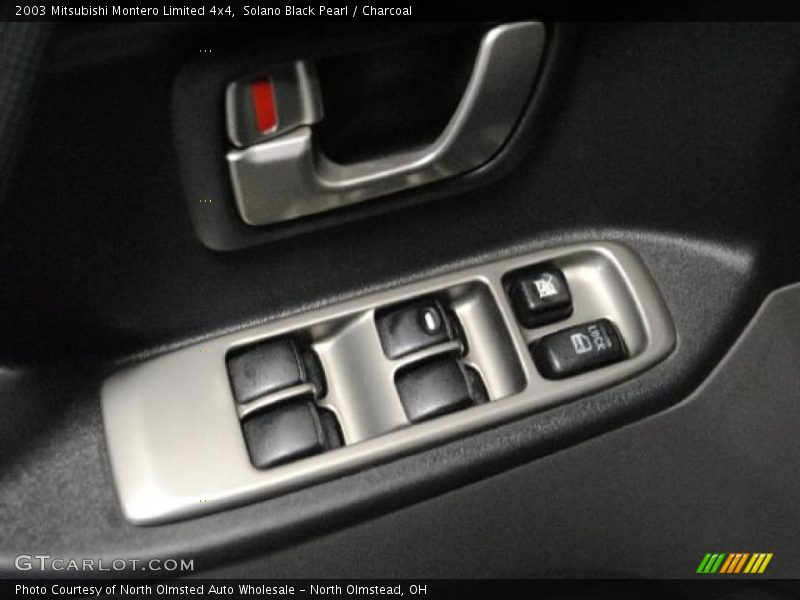 Solano Black Pearl / Charcoal 2003 Mitsubishi Montero Limited 4x4