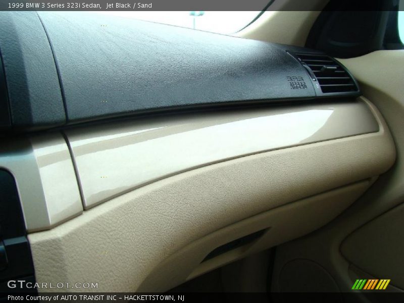 Jet Black / Sand 1999 BMW 3 Series 323i Sedan