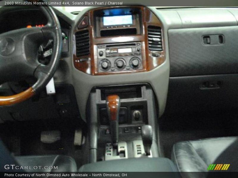 Solano Black Pearl / Charcoal 2003 Mitsubishi Montero Limited 4x4