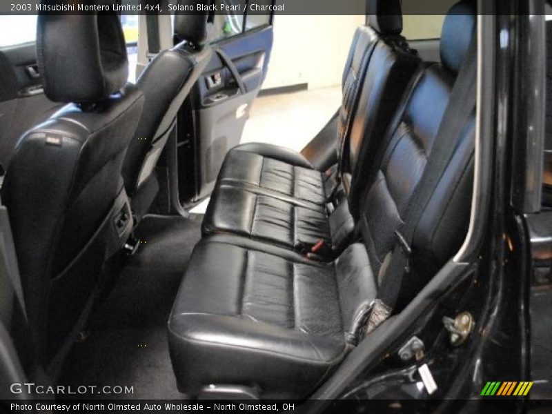 Solano Black Pearl / Charcoal 2003 Mitsubishi Montero Limited 4x4
