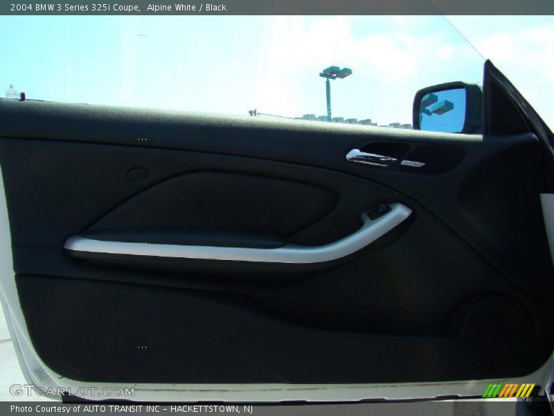 Alpine White / Black 2004 BMW 3 Series 325i Coupe
