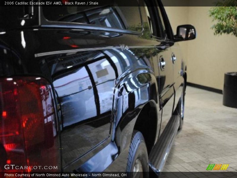 Black Raven / Shale 2006 Cadillac Escalade ESV AWD