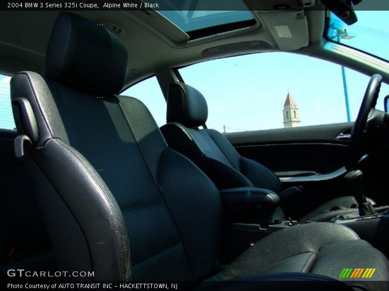 Alpine White / Black 2004 BMW 3 Series 325i Coupe